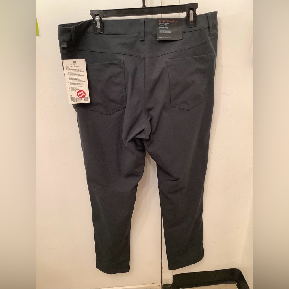 Lululemon Mens Gray ABC Pant Classic Fit 5 Pocket 38 X 34 NWT $138 - Picture 3 of 7